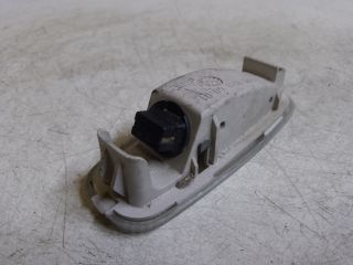 bontott MERCEDES-BENZ E-CLASS Csomagtér Világítás