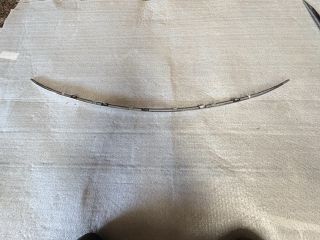 bontott MERCEDES-BENZ E-CLASS Csomagtérajtó Díszléc