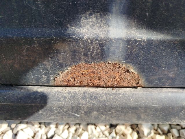 bontott MERCEDES-BENZ E-CLASS Csomagtérajtó Díszléc