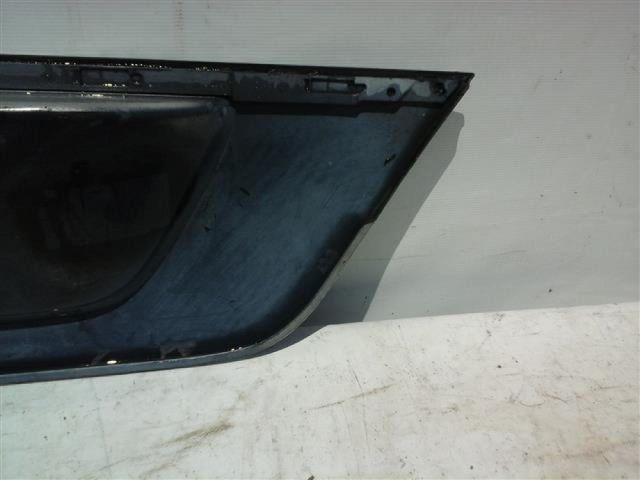 bontott MERCEDES-BENZ E-CLASS Csomagtérajtó Díszléc