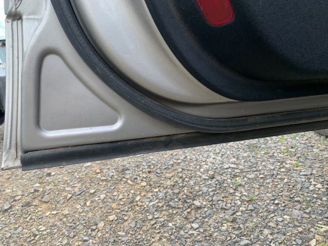 bontott MERCEDES-BENZ E-CLASS Csomagtérajtó Kilincs