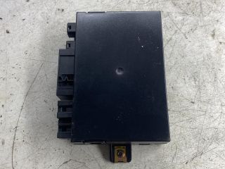 bontott MERCEDES-BENZ E-CLASS Csomagtérajtó Motor Elektronika