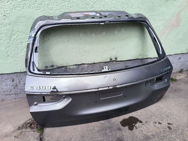 bontott MERCEDES-BENZ E-CLASS Csomagtérajtó (Részeivel)