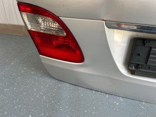 bontott MERCEDES-BENZ E-CLASS Csomagtérajtó (Részeivel)