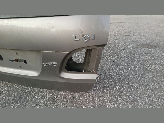 bontott MERCEDES-BENZ E-CLASS Csomagtérajtó (Részeivel)