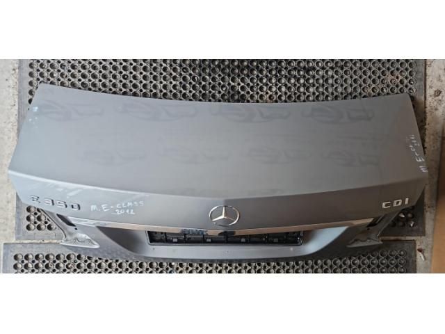 bontott MERCEDES-BENZ E-CLASS Csomagtérajtó (Üres lemez)