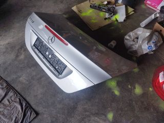 bontott MERCEDES-BENZ E-CLASS Csomagtérajtó (Üres lemez)