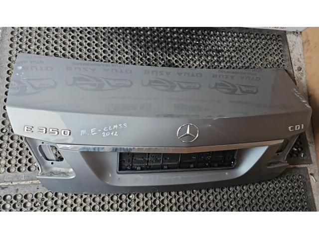 bontott MERCEDES-BENZ E-CLASS Csomagtérajtó (Üres lemez)