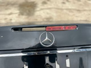 bontott MERCEDES-BENZ E-CLASS Csomagtérajtó (Üres lemez)