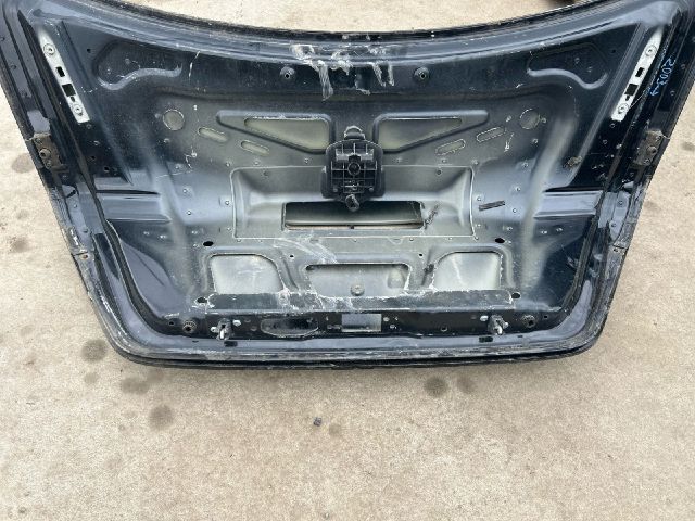 bontott MERCEDES-BENZ E-CLASS Csomagtérajtó (Üres lemez)