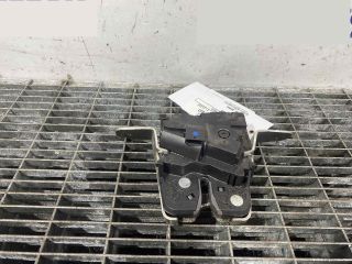 bontott MERCEDES-BENZ E-CLASS Csomagtérajtó Ütköző