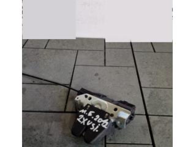 bontott MERCEDES-BENZ E-CLASS Csomagtérajtó Zárszerkezet