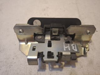 bontott MERCEDES-BENZ E-CLASS Csomagtérajtó Zárszerkezet