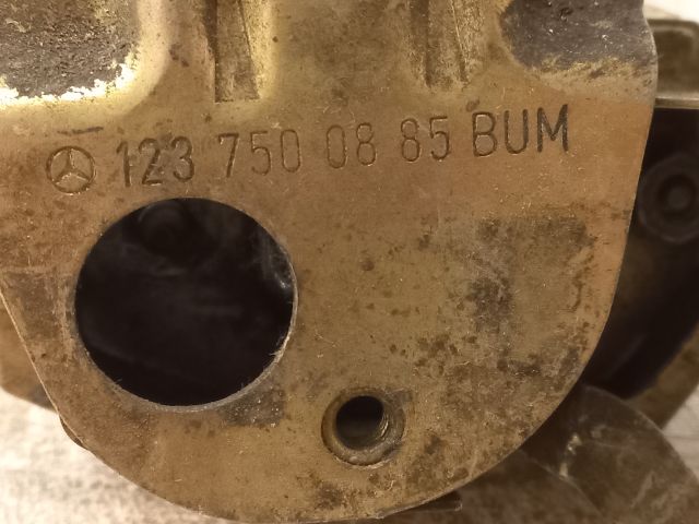 bontott MERCEDES-BENZ E-CLASS Csomagtérajtó Zárszerkezet