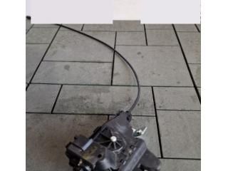 bontott MERCEDES-BENZ E-CLASS Csomagtérajtó Zárszerkezet