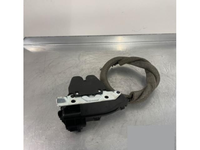 bontott MERCEDES-BENZ E-CLASS Csomagtérajtó Zárszerkezet