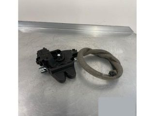 bontott MERCEDES-BENZ E-CLASS Csomagtérajtó Zárszerkezet