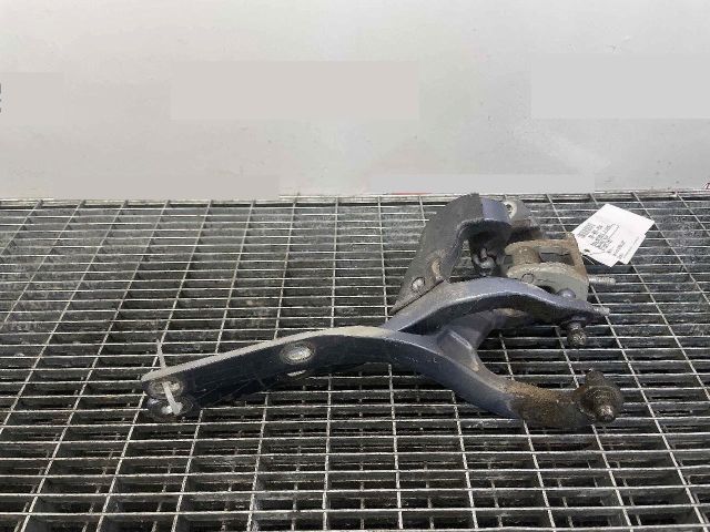 bontott MERCEDES-BENZ E-CLASS Csomagtérajtó Zsanér