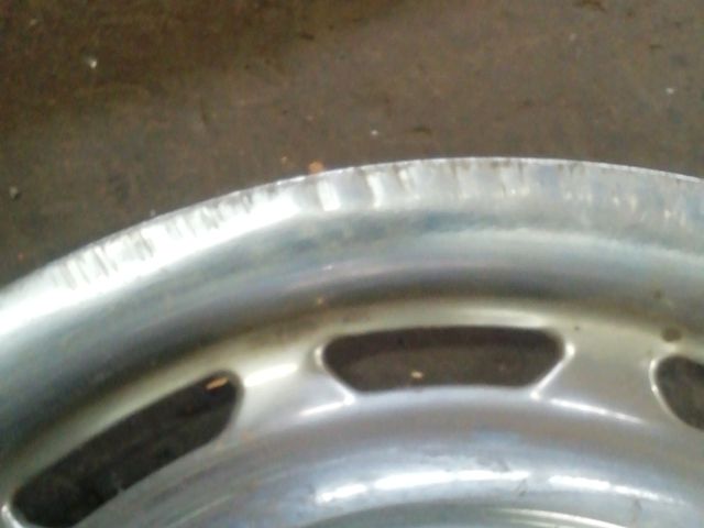 bontott MERCEDES-BENZ E-CLASS Dísztárcsa Szett