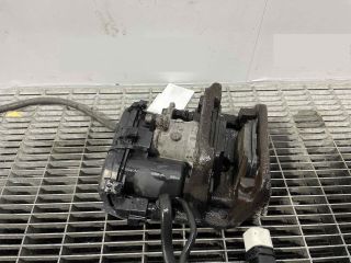 bontott MERCEDES-BENZ E-CLASS Jobb hátsó Féknyereg Munkahengerrel