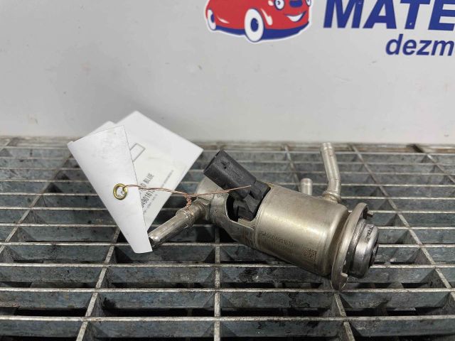 bontott MERCEDES-BENZ E-CLASS Porlasztó (1 db)