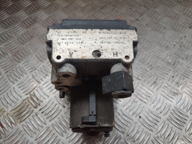 bontott MERCEDES-BENZ E-CLASS ABS Kocka