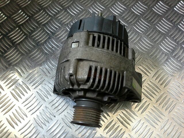 bontott MERCEDES-BENZ E-CLASS Generátor