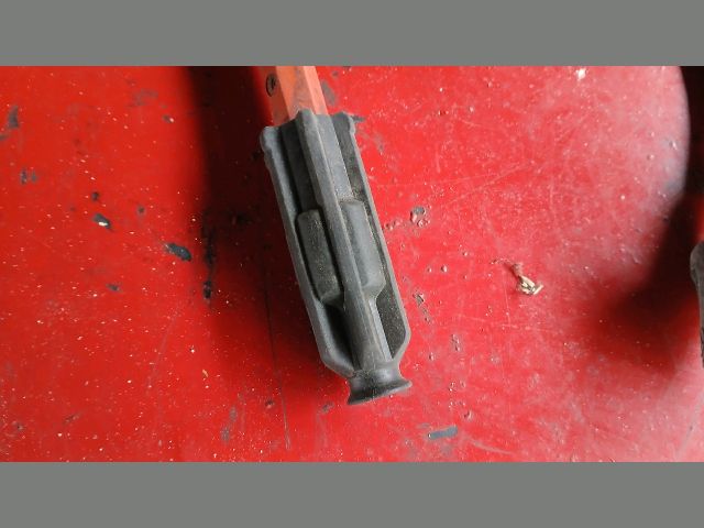 bontott MERCEDES-BENZ E-CLASS Gyújtáselosztó és Gyertya Kábel