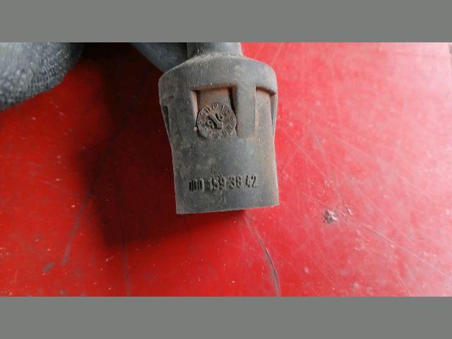 bontott MERCEDES-BENZ E-CLASS Gyújtáselosztó és Gyertya Kábel