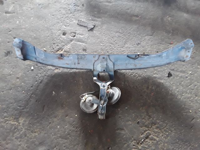 bontott MERCEDES-BENZ E-CLASS Homlokfal (Üres lemez)