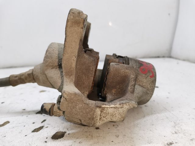 bontott MERCEDES-BENZ E-CLASS Jobb hátsó Féknyereg Munkahengerrel