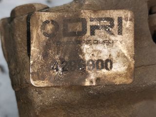 bontott MERCEDES-BENZ E-CLASS Jobb hátsó Féknyereg Munkahengerrel