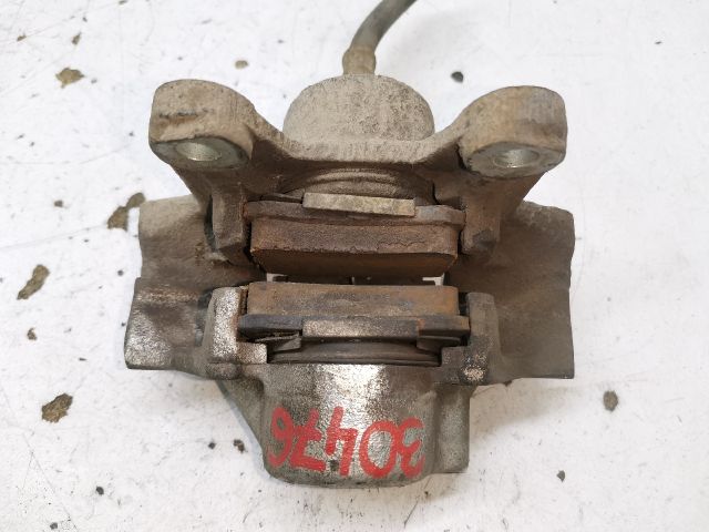 bontott MERCEDES-BENZ E-CLASS Jobb hátsó Féknyereg Munkahengerrel