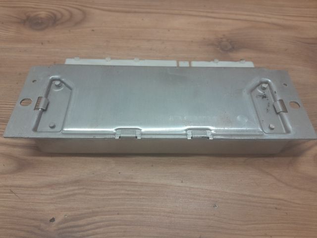 bontott MERCEDES-BENZ E-CLASS Kipörgésgátló Elektronika