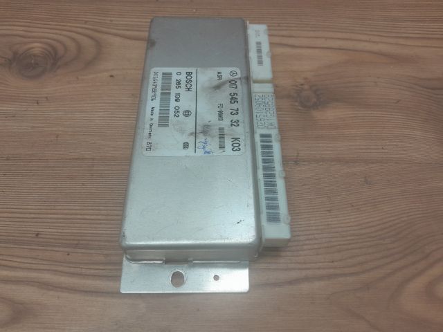 bontott MERCEDES-BENZ E-CLASS Kipörgésgátló Elektronika