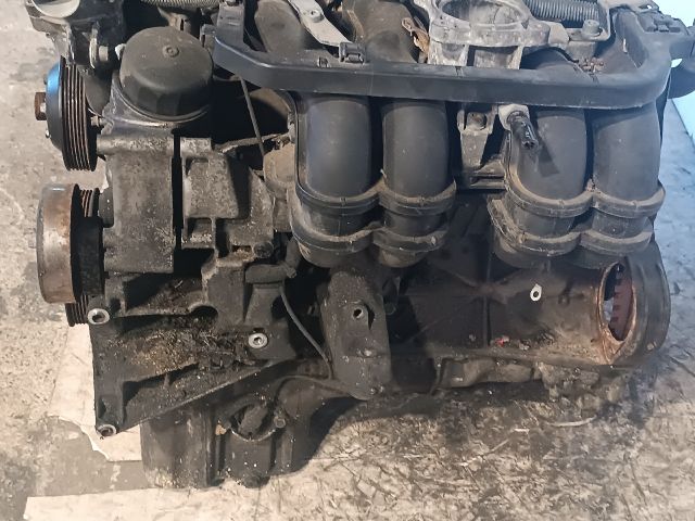 bontott MERCEDES-BENZ E-CLASS Komplett Motor (Segédberendezésekkel)
