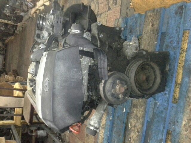 bontott MERCEDES-BENZ E-CLASS Motorblokk (Fűzött)