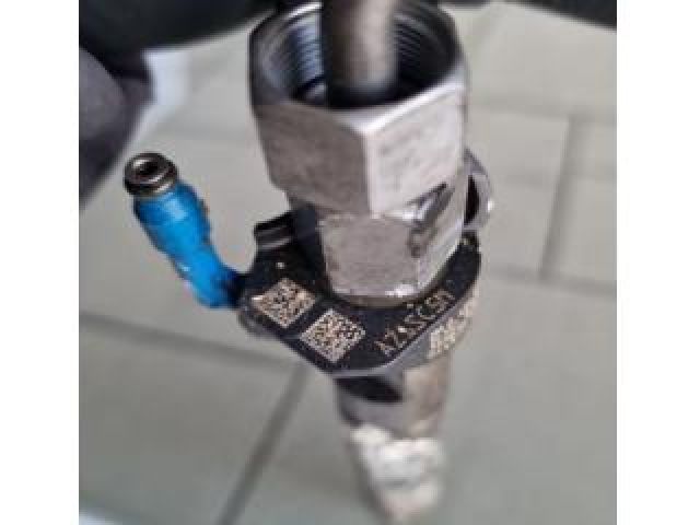 bontott MERCEDES-BENZ E-CLASS Porlasztó (1 db)