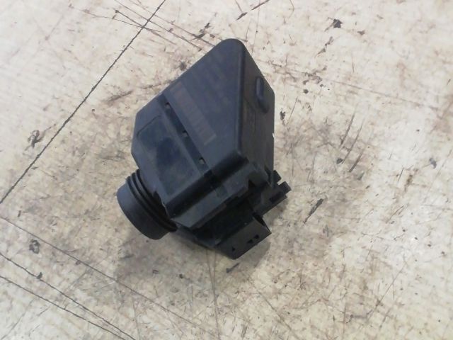 bontott MERCEDES-BENZ E-CLASS Gyújtáskapcsoló