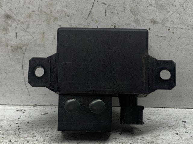 bontott MERCEDES-BENZ E-CLASS Akkumulátor Relé