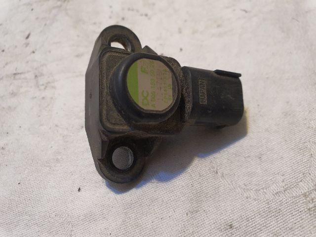 bontott MERCEDES-BENZ E-CLASS Szívócső Nyomásérzékelő