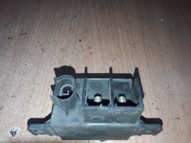 bontott MERCEDES-BENZ E-CLASS Akkumulátor Relé