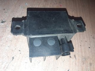 bontott MERCEDES-BENZ E-CLASS Akkumulátor Relé