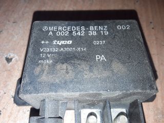 bontott MERCEDES-BENZ E-CLASS Akkumulátor Relé