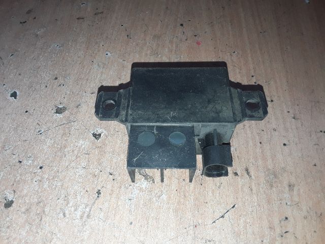 bontott MERCEDES-BENZ E-CLASS Akkumulátor Relé