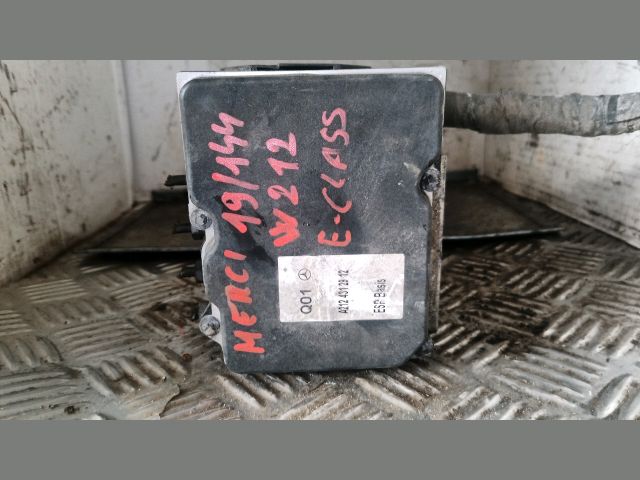 bontott MERCEDES-BENZ E-CLASS ABS Kocka