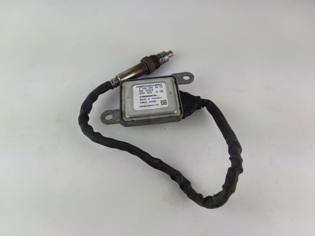 bontott MERCEDES-BENZ E-CLASS Első Lambdaszonda