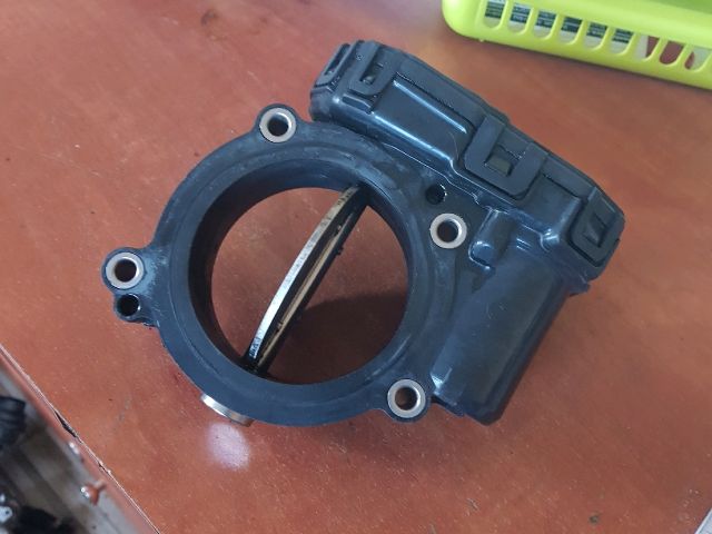 bontott MERCEDES-BENZ E-CLASS Fojtószelep (Elektromos)