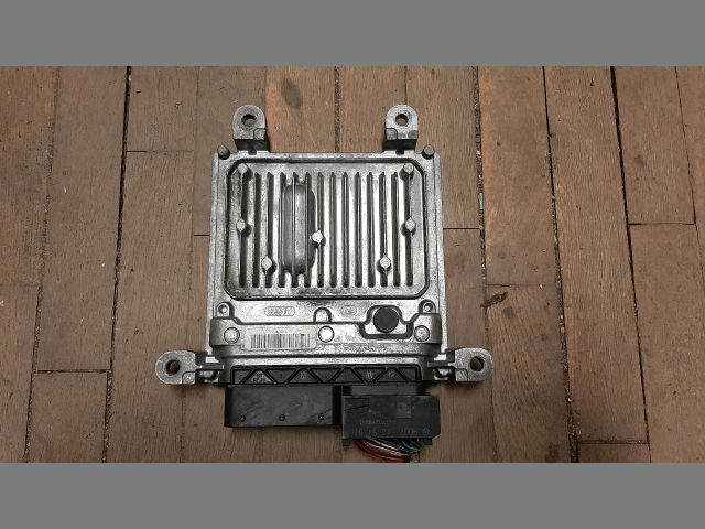 bontott MERCEDES-BENZ E-CLASS Motorvezérlő