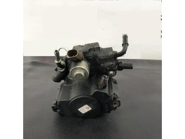 bontott MERCEDES-BENZ E-CLASS Nagynyomású Szivattyú